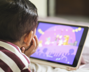 Healthy Screen Time for Kids: Finding the Right Balance